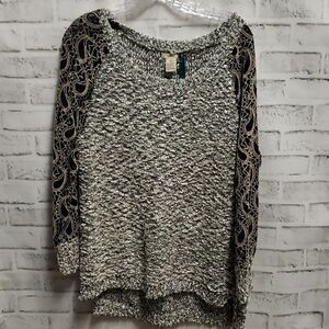 Escio sweater  